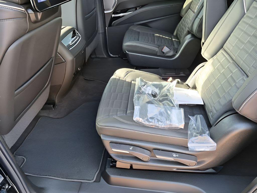 new 2026 Cadillac Escalade ESV car