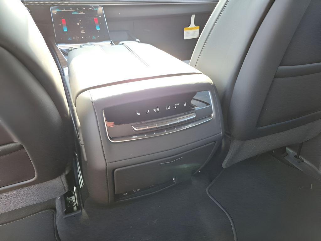 new 2026 Cadillac Escalade ESV car