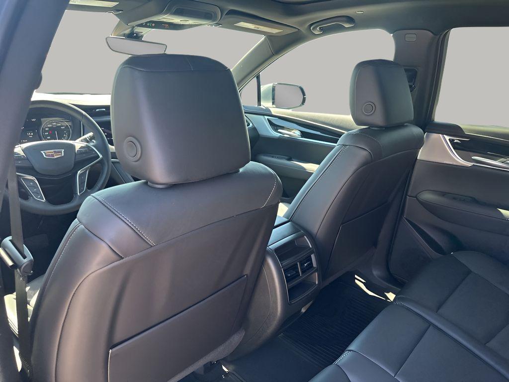 new 2026 Cadillac XT5 car, priced at $59,365