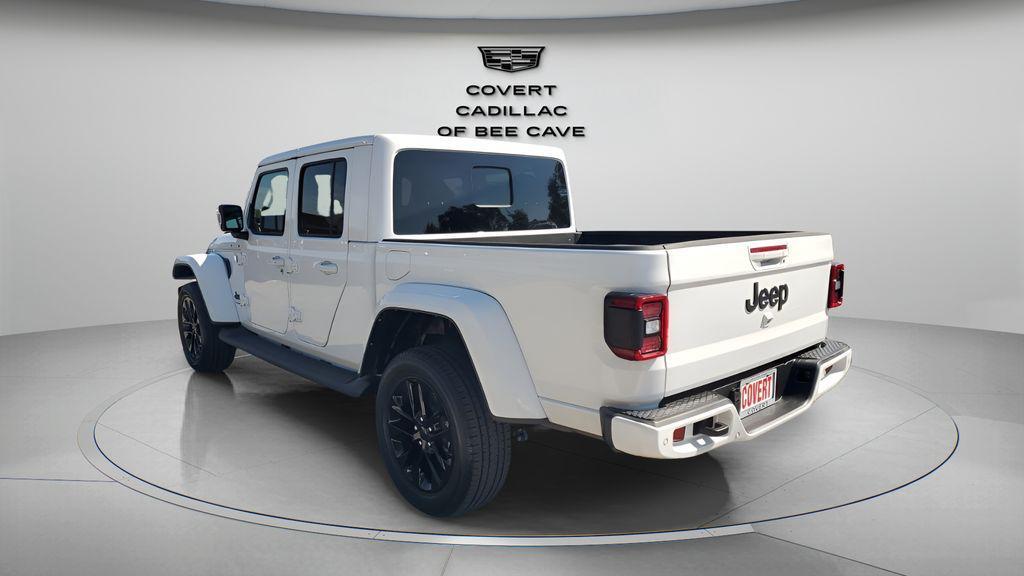 used 2022 Jeep Gladiator car, priced at $33,498