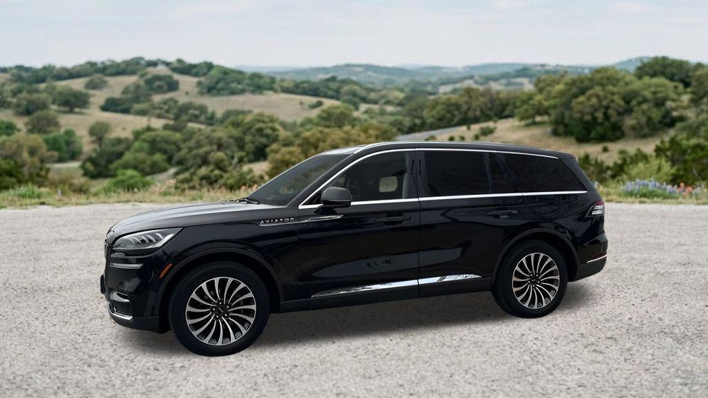 used 2022 Lincoln Aviator car, priced at $36,221