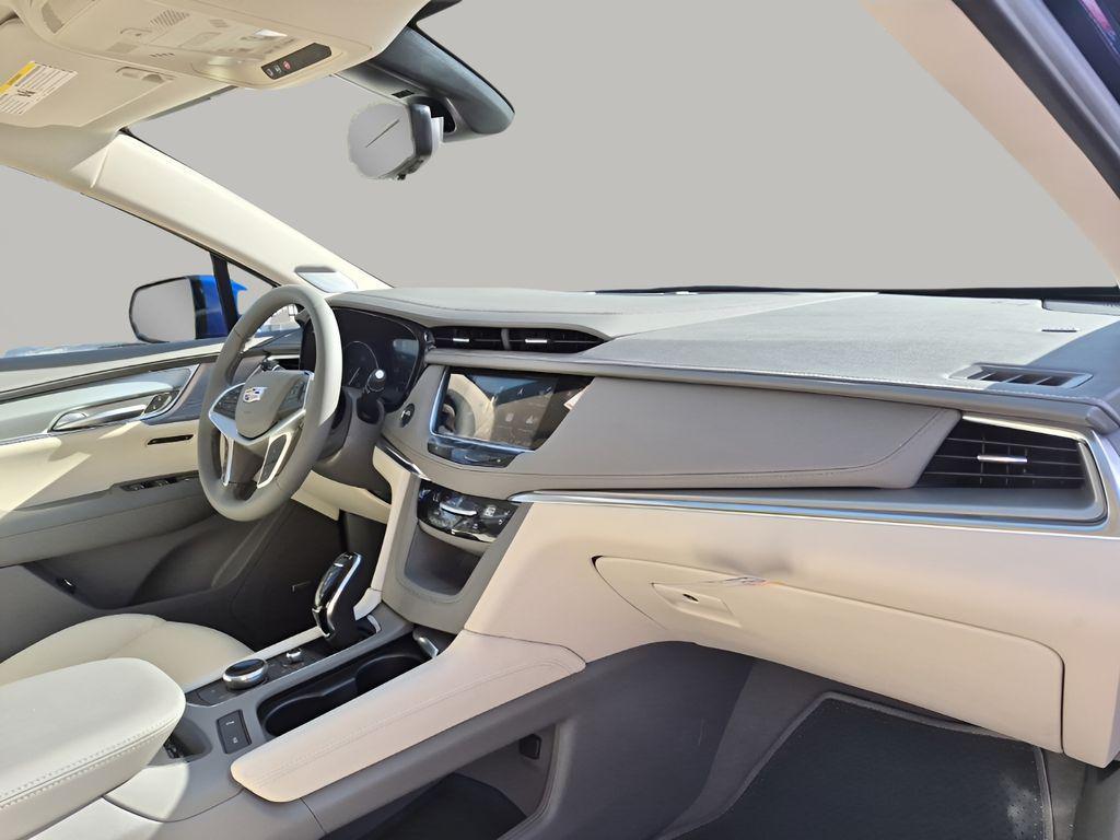 new 2026 Cadillac XT5 car, priced at $57,719