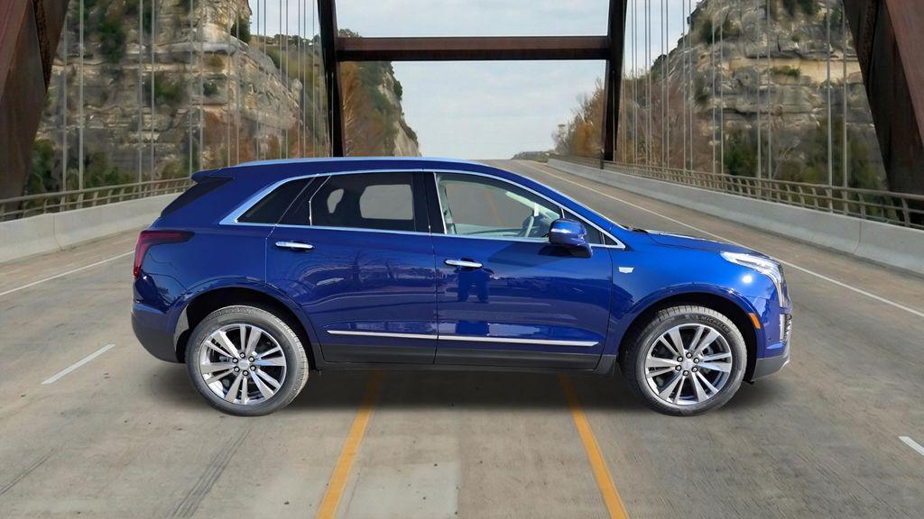 new 2026 Cadillac XT5 car, priced at $57,719