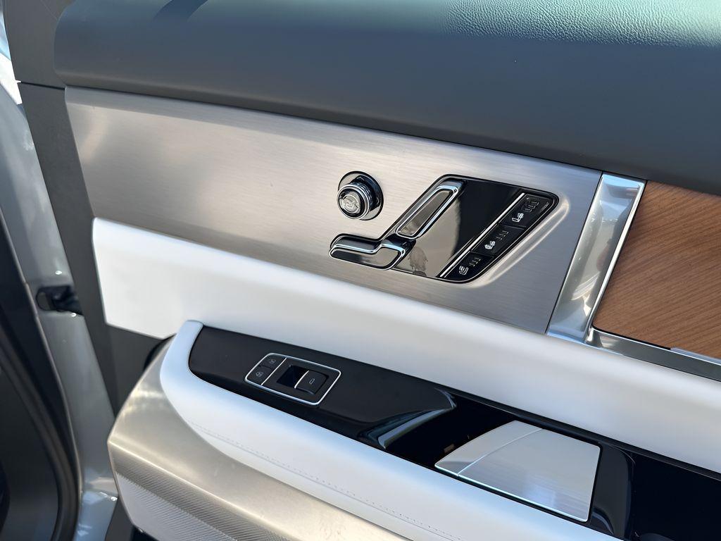 new 2026 Cadillac VISTIQ car, priced at $79,000