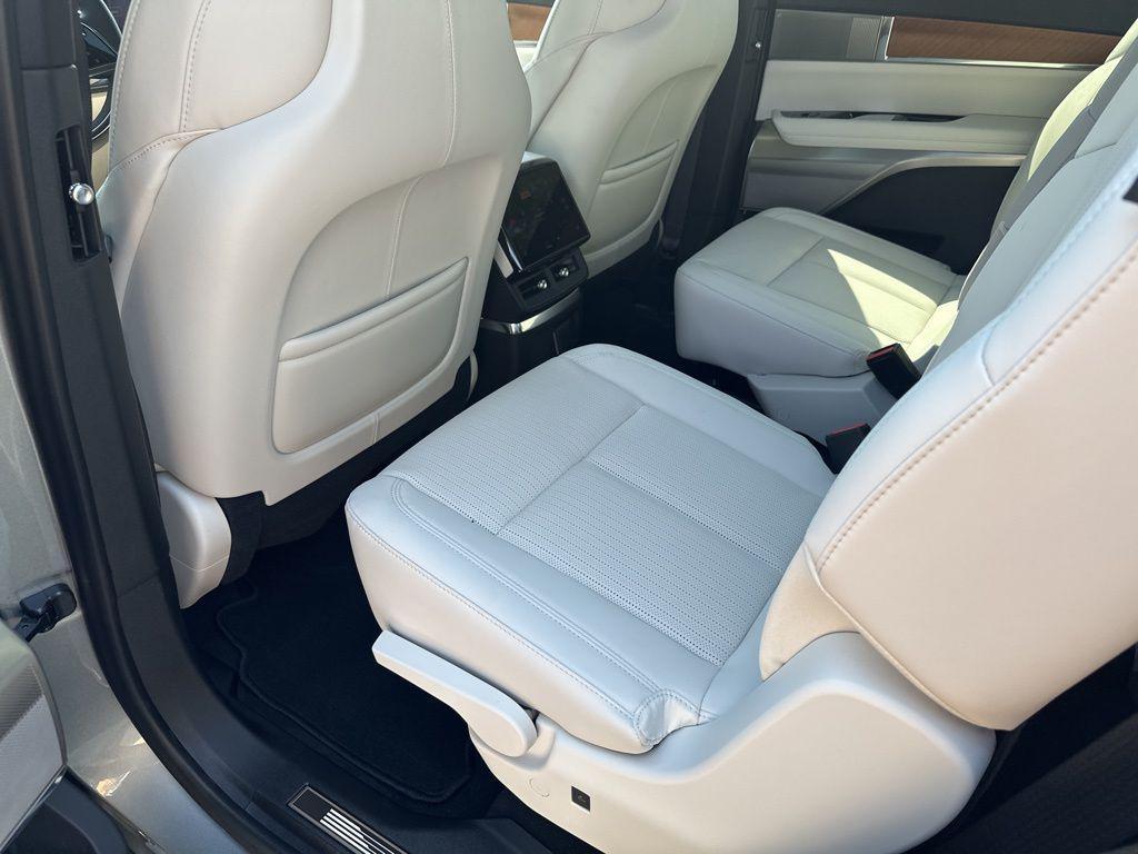 new 2026 Cadillac VISTIQ car, priced at $79,000