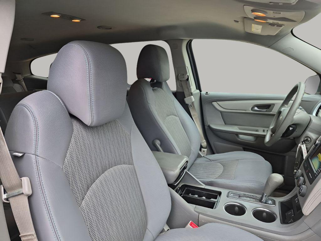 used 2015 Chevrolet Traverse car, priced at $8,998