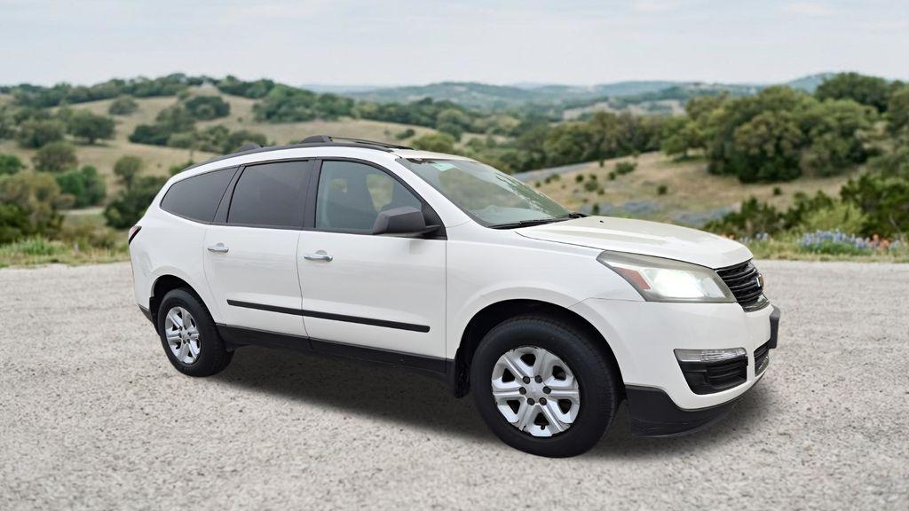 used 2015 Chevrolet Traverse car, priced at $8,998