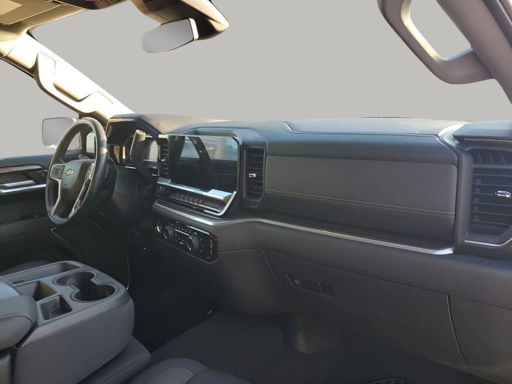 used 2022 Chevrolet Silverado 1500 car, priced at $32,753