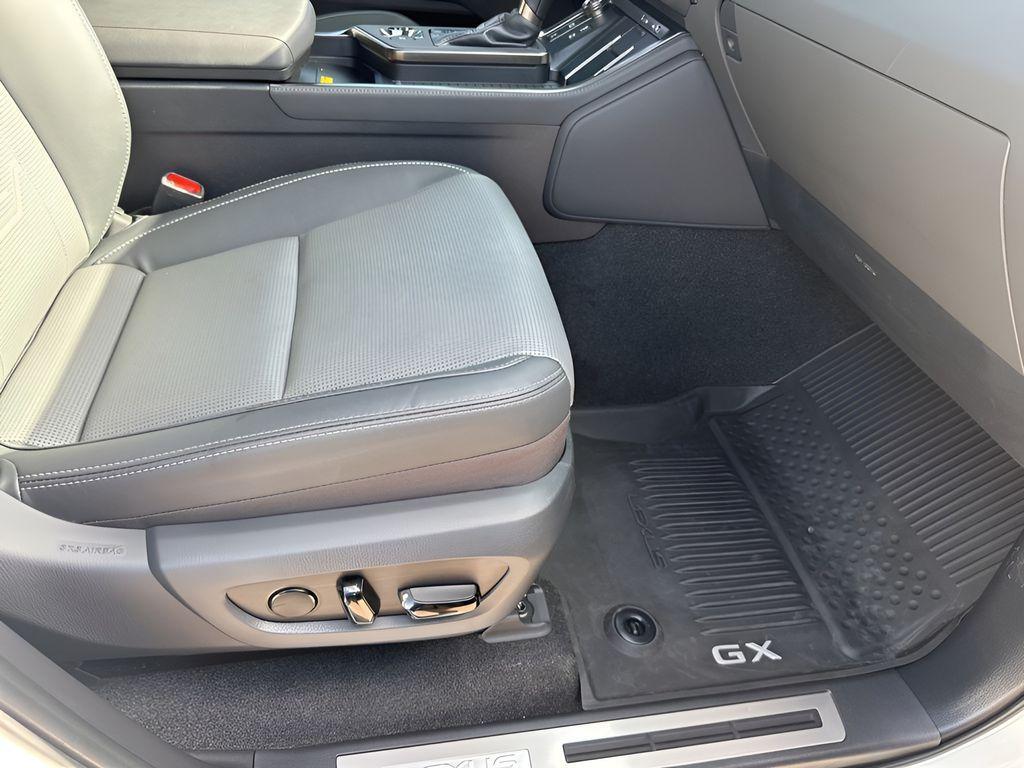 used 2024 Lexus GX 550 car, priced at $82,363