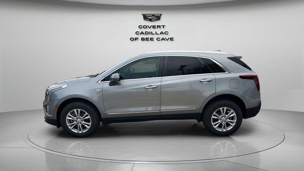 new 2025 Cadillac XT5 car, priced at $44,290