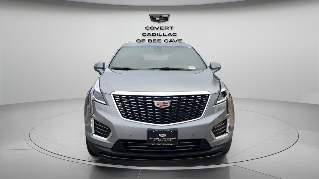 new 2025 Cadillac XT5 car, priced at $44,290