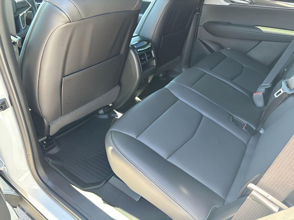 new 2026 Cadillac XT5 car, priced at $64,340