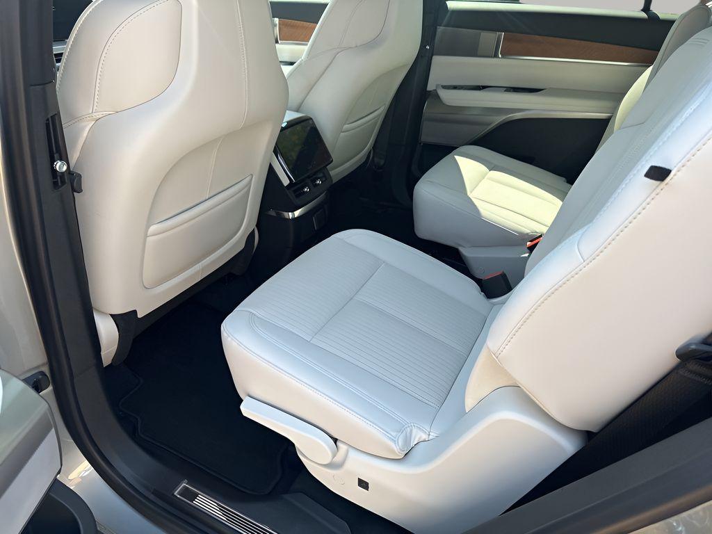 new 2026 Cadillac VISTIQ car, priced at $75,189