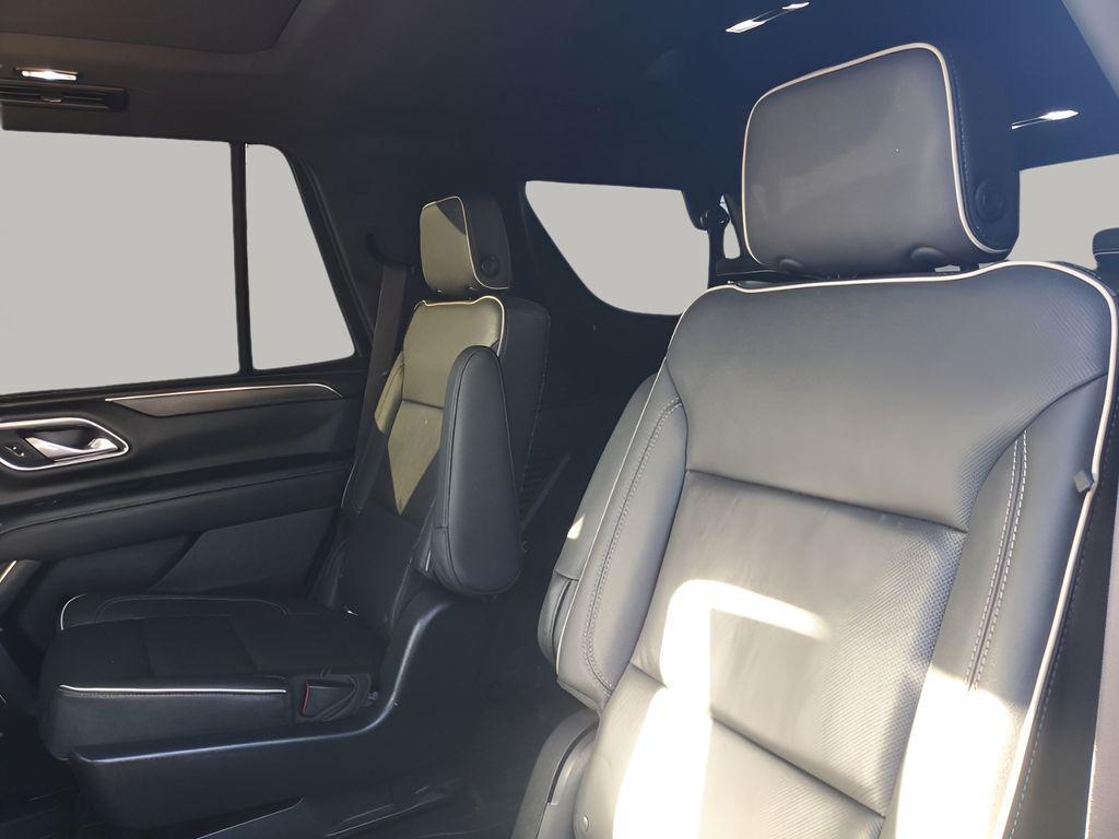 used 2021 GMC Yukon car, priced at $37,242