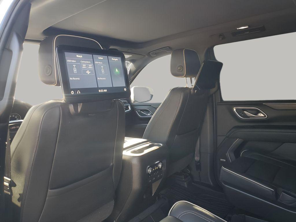 used 2021 GMC Yukon car, priced at $37,242