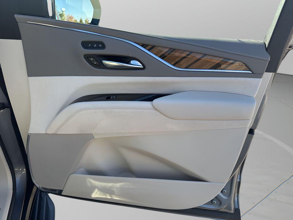 used 2022 Cadillac Escalade car, priced at $66,585