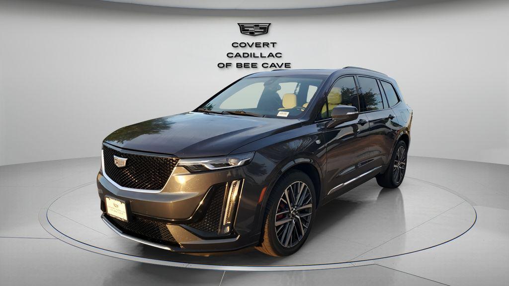 used 2022 Cadillac XT6 car, priced at $34,243