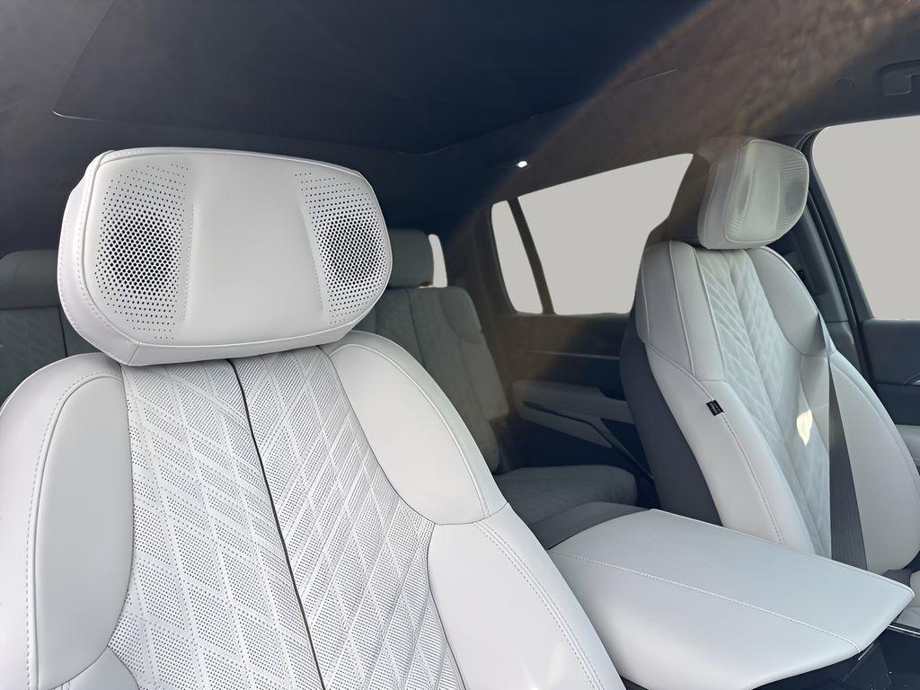 new 2025 Cadillac Escalade IQ car, priced at $121,865