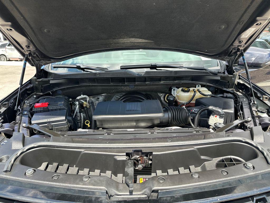 used 2022 Chevrolet Suburban car, priced at $49,358