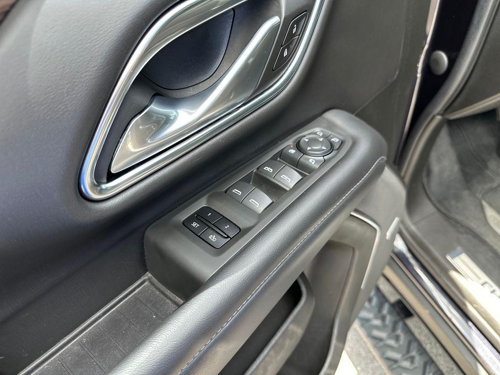used 2022 Chevrolet Suburban car, priced at $49,358