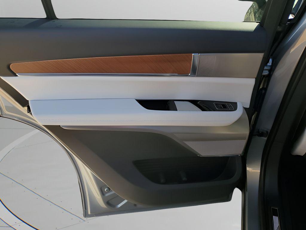 new 2026 Cadillac VISTIQ car, priced at $75,584