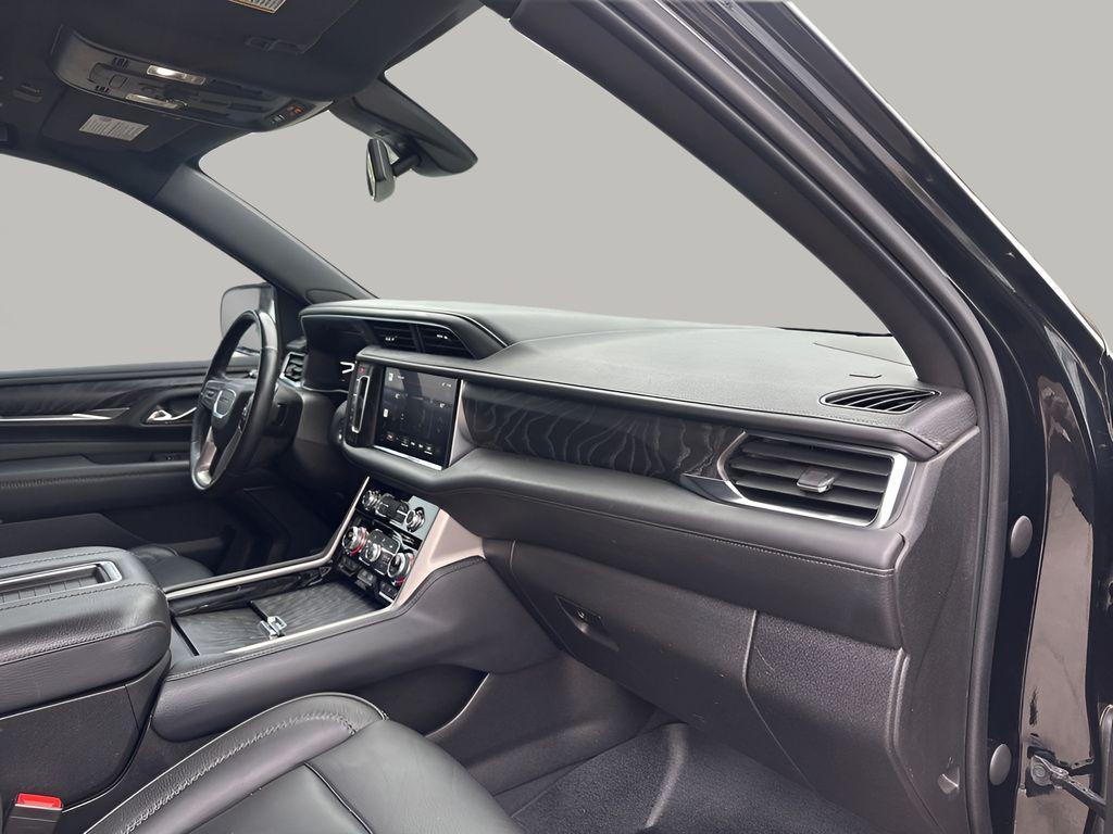 used 2022 GMC Yukon car, priced at $43,890