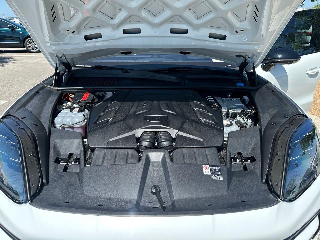 used 2025 Porsche Cayenne car, priced at $149,399