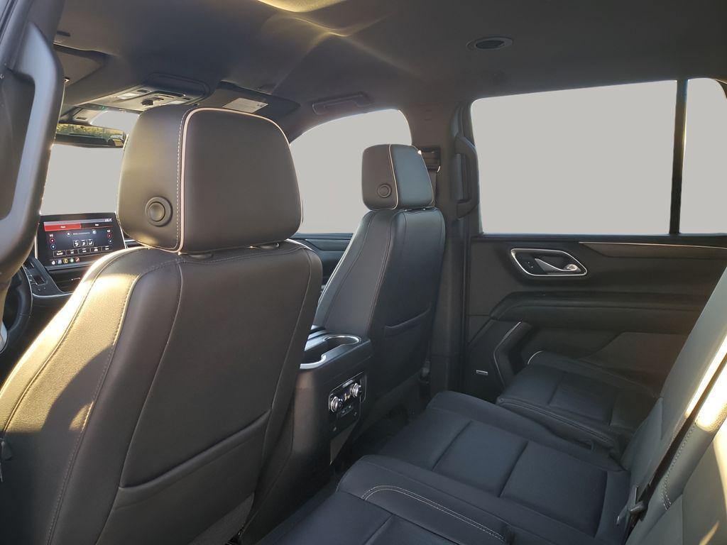 used 2021 GMC Yukon car, priced at $36,396