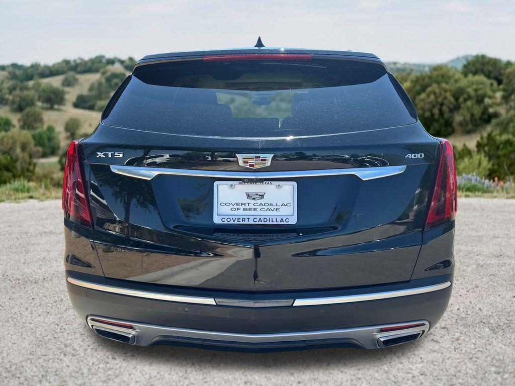 used 2023 Cadillac XT5 car, priced at $31,708