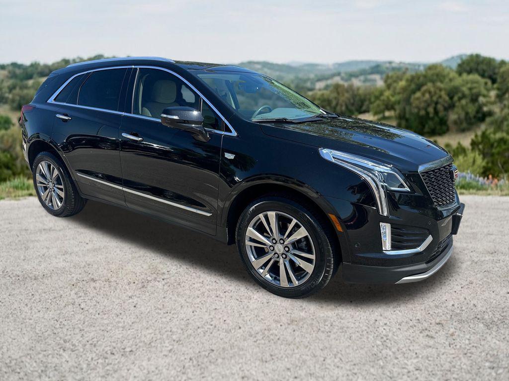 used 2023 Cadillac XT5 car, priced at $31,708