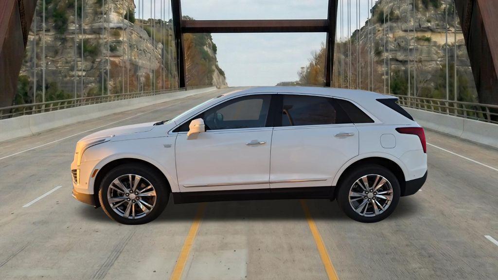 new 2026 Cadillac XT5 car, priced at $55,359