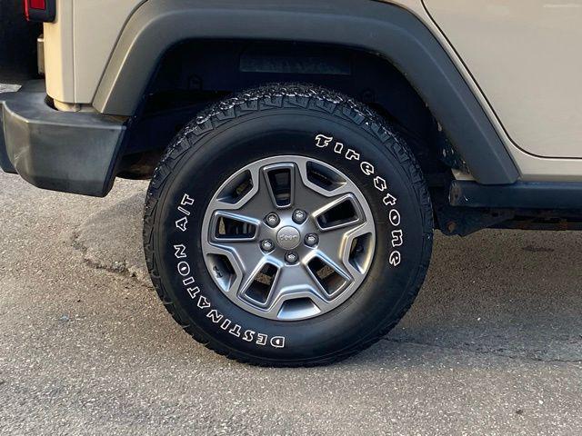 used 2016 Jeep Wrangler Unlimited car, priced at $18,995