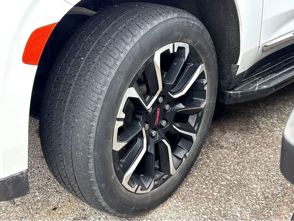 used 2023 GMC Yukon car, priced at $51,234