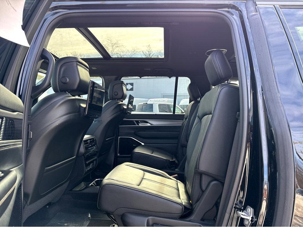 new 2026 Jeep Grand Wagoneer L car, priced at $87,925