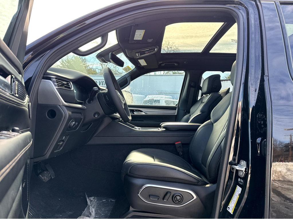 new 2026 Jeep Grand Wagoneer L car, priced at $87,925