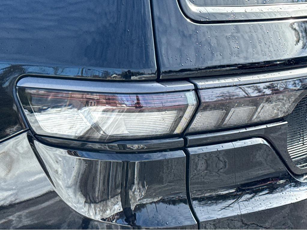 new 2026 Jeep Grand Wagoneer L car, priced at $87,925