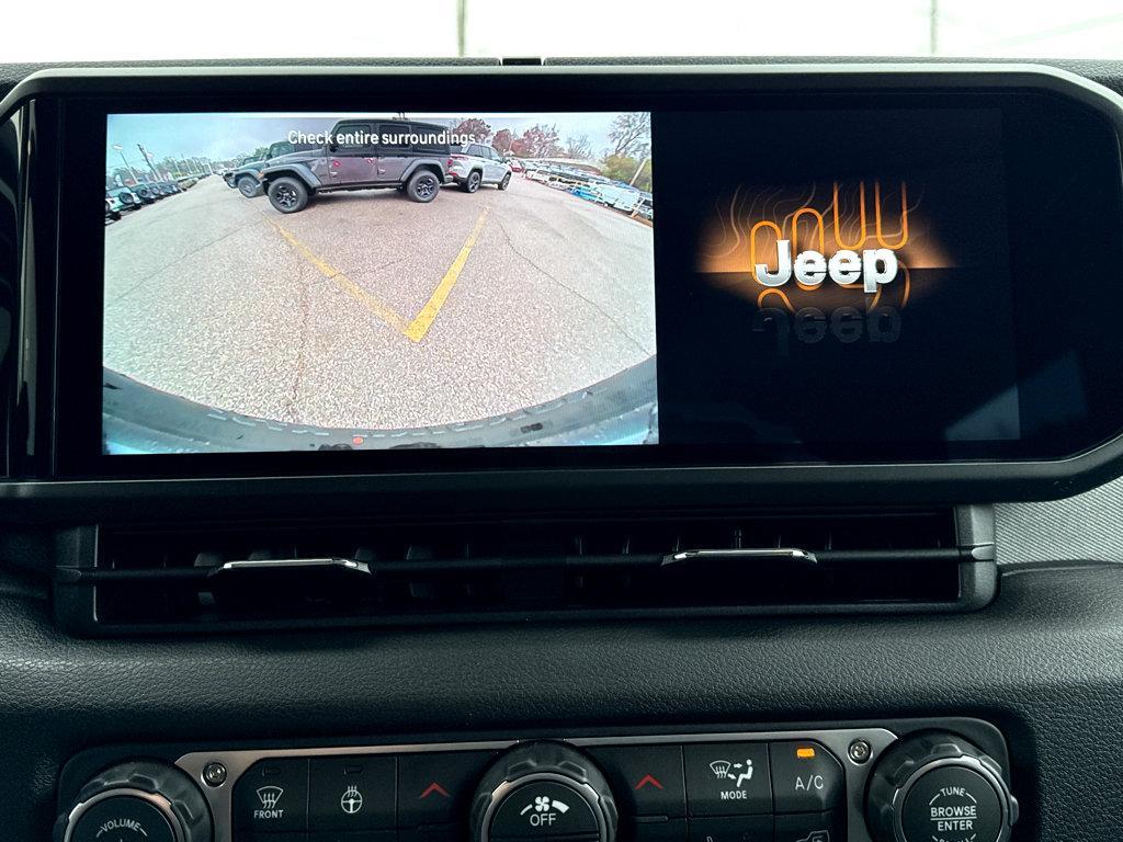 new 2026 Jeep Wrangler car, priced at $46,735