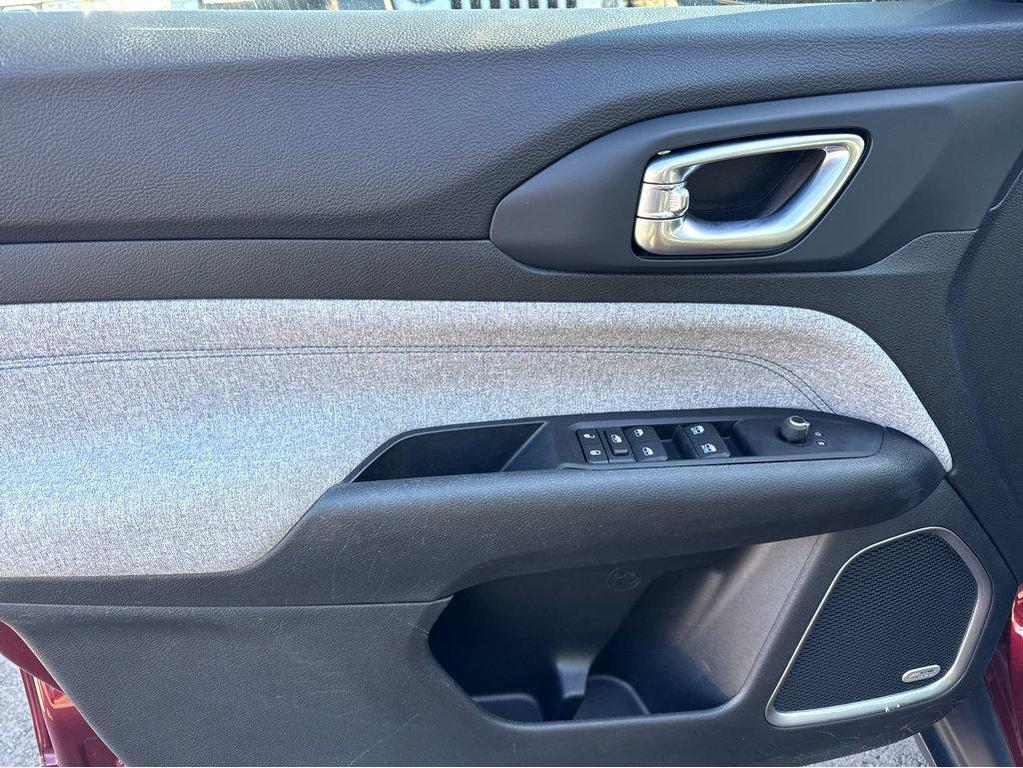 used 2022 Jeep Compass car, priced at $22,045