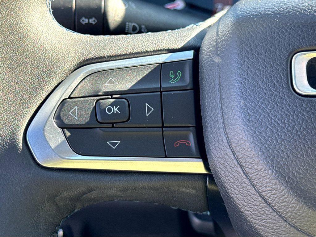 used 2022 Jeep Compass car, priced at $22,045