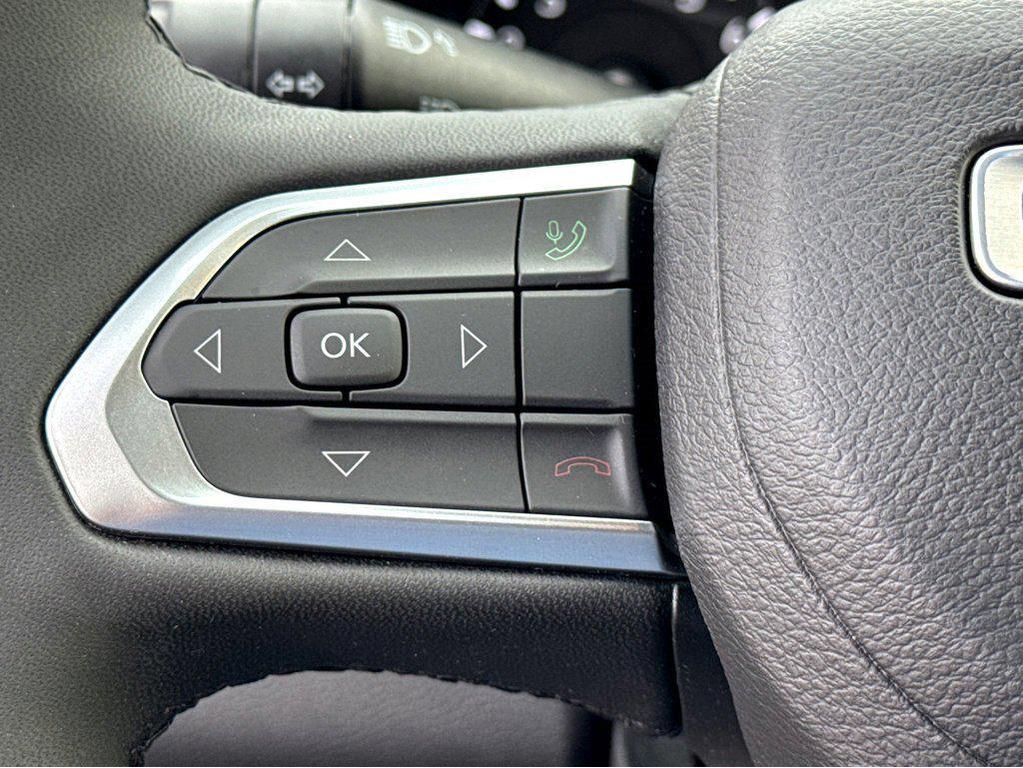 used 2024 Jeep Compass car, priced at $25,893