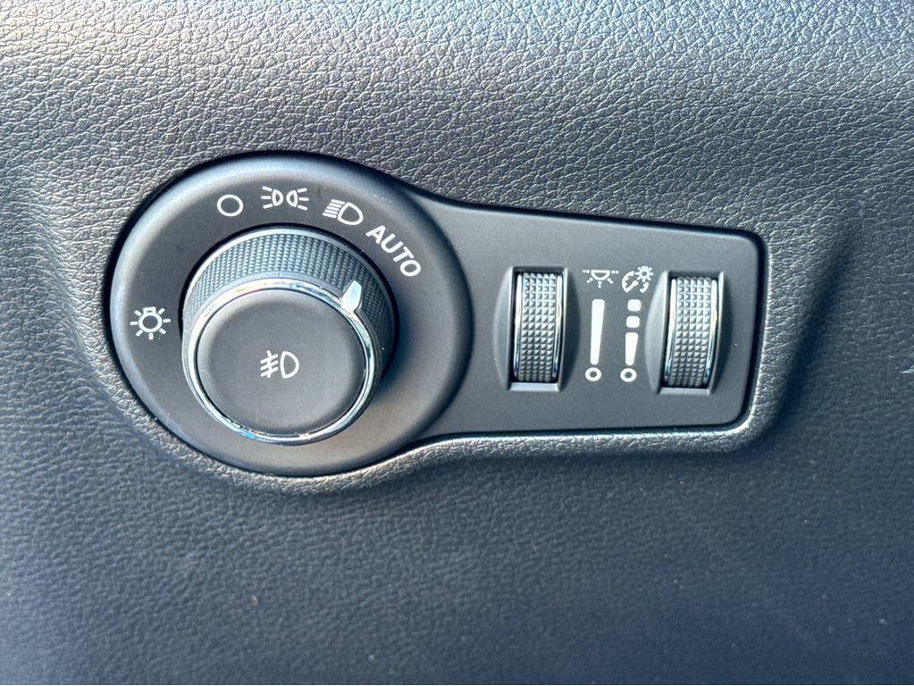 used 2022 Jeep Compass car, priced at $18,800