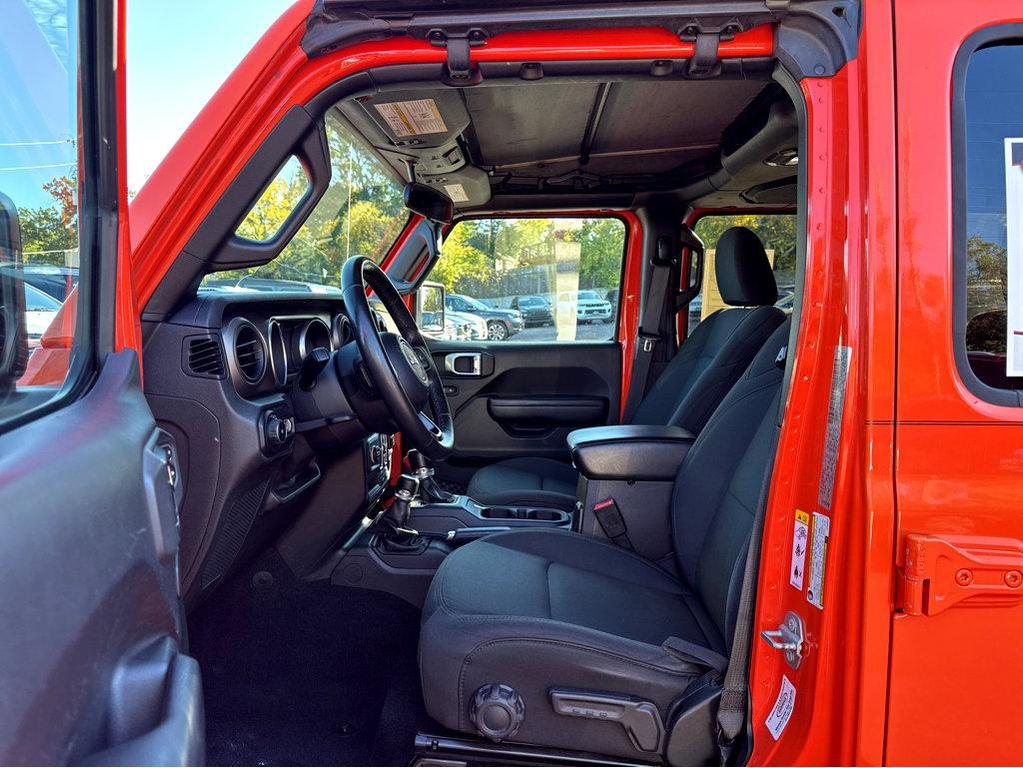 used 2018 Jeep Wrangler Unlimited car, priced at $22,437