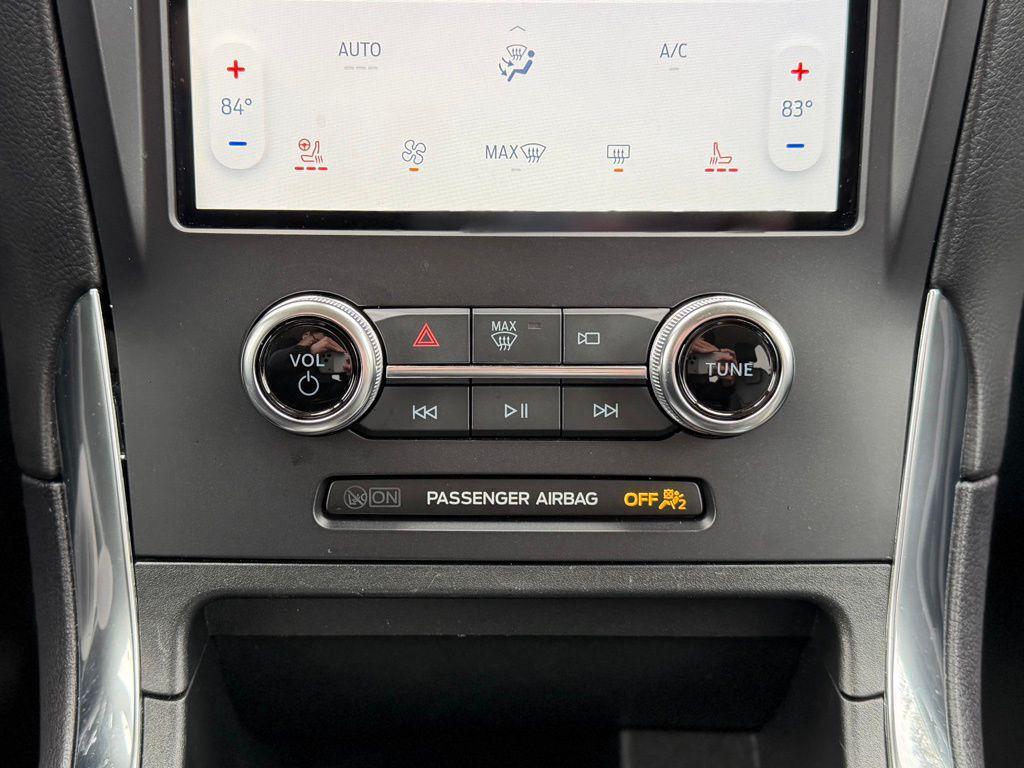 used 2024 Ford Edge car, priced at $27,672