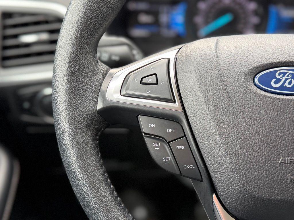 used 2024 Ford Edge car, priced at $27,672