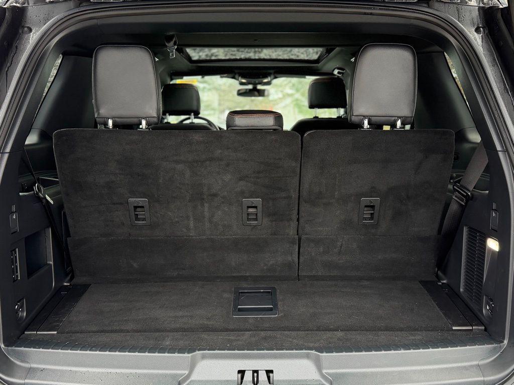 used 2023 Ford Expedition car, priced at $57,855