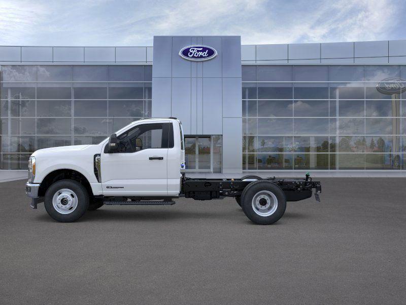 new 2025 Ford F-350 car, priced at $75,591