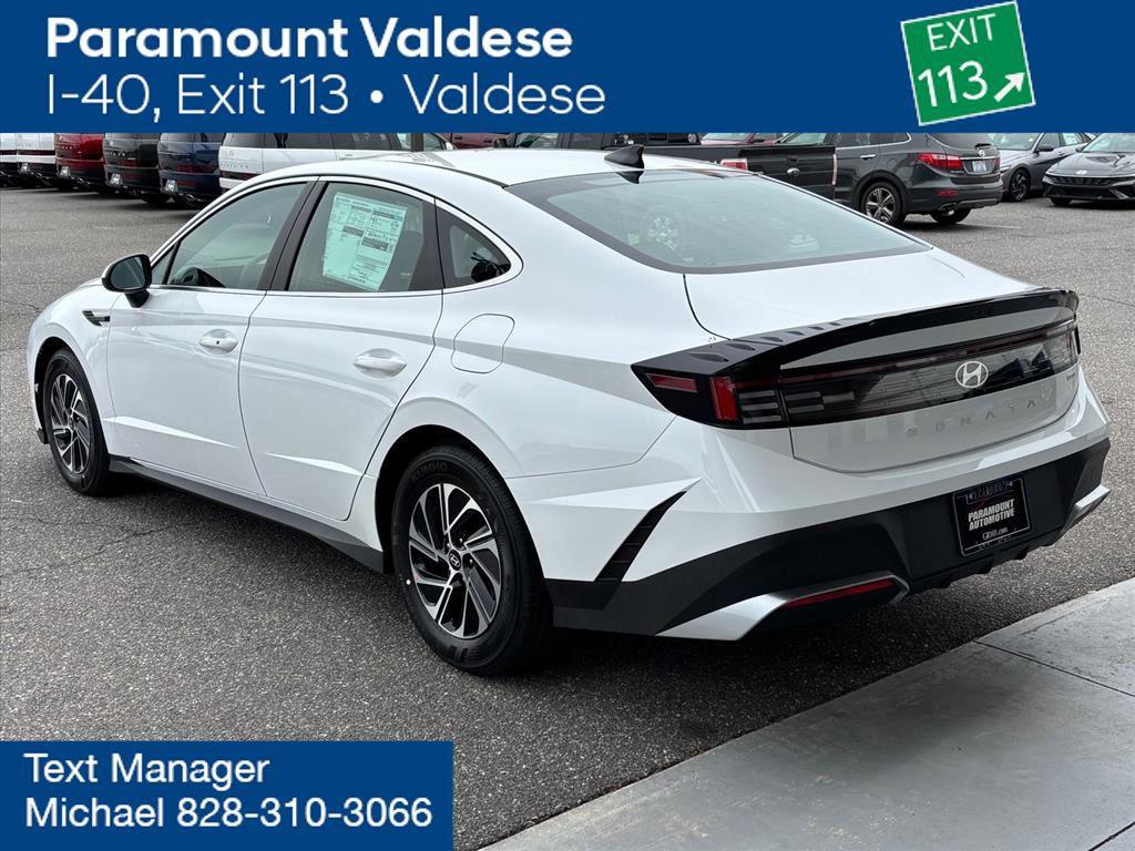 new 2026 Hyundai Sonata Hybrid car, priced at $31,019