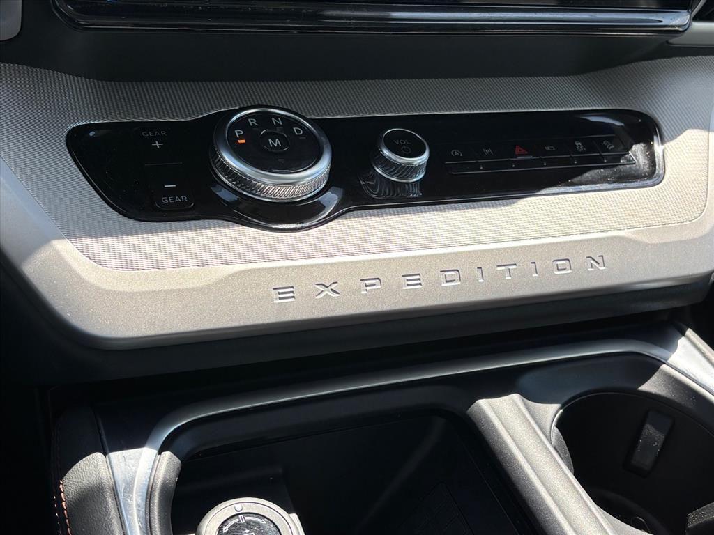 used 2025 Ford Expedition car, priced at $58,440