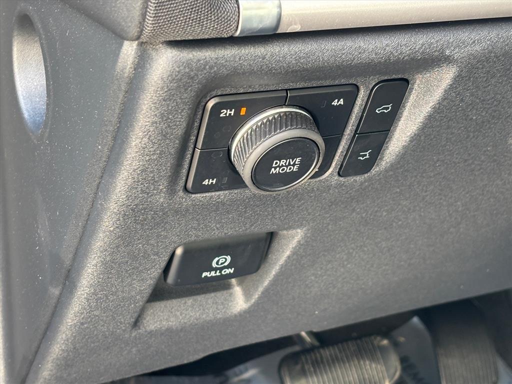 used 2025 Ford Expedition car, priced at $58,440