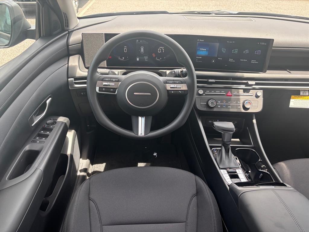 new 2026 Hyundai Tucson car, priced at $33,689